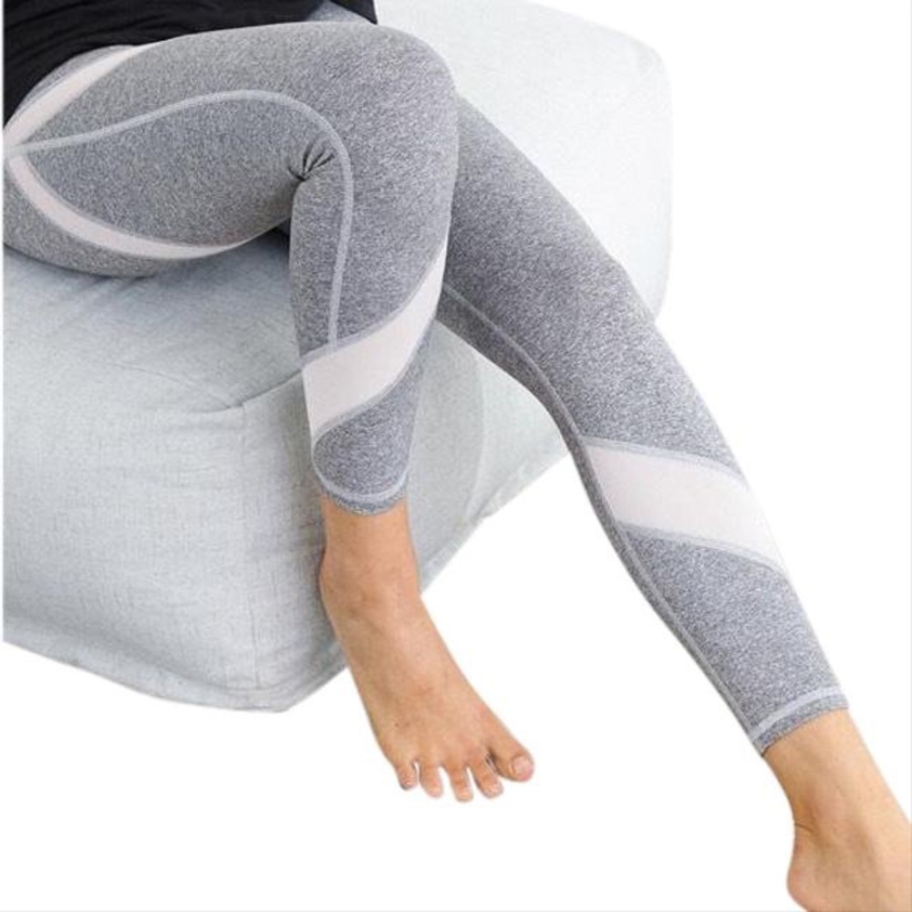 Aerie chill play move leggings. NWOT
